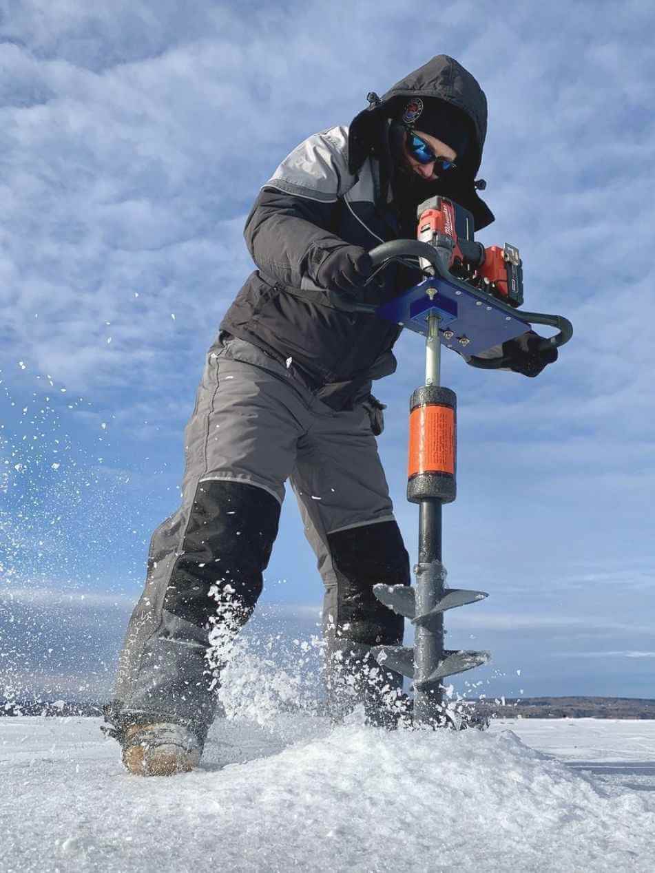 Современные технологии в зимней рыбалке: эхолоты и палатки